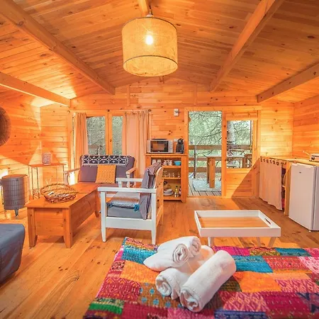Domaine de la Vitarelle Glamping Villaniere Extérieur photo