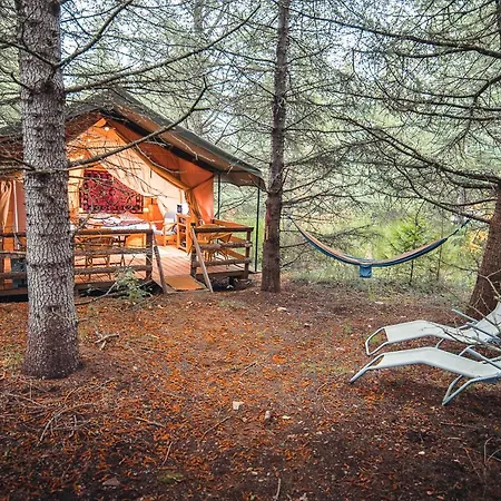 Domaine de la Vitarelle Glamping Villaniere Extérieur photo