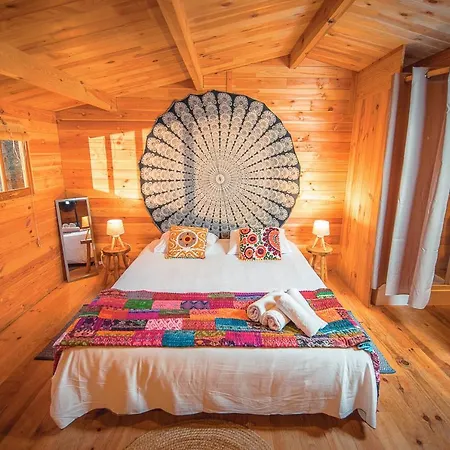Domaine de la Vitarelle Glamping Villaniere Extérieur photo