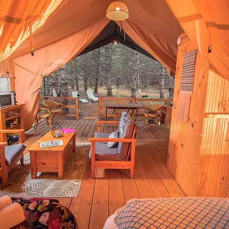 Domaine de la Vitarelle Glamping Villaniere Extérieur photo