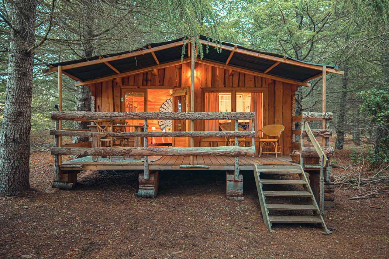 Domaine De La Vitarelle Glamping 3* Villaniere