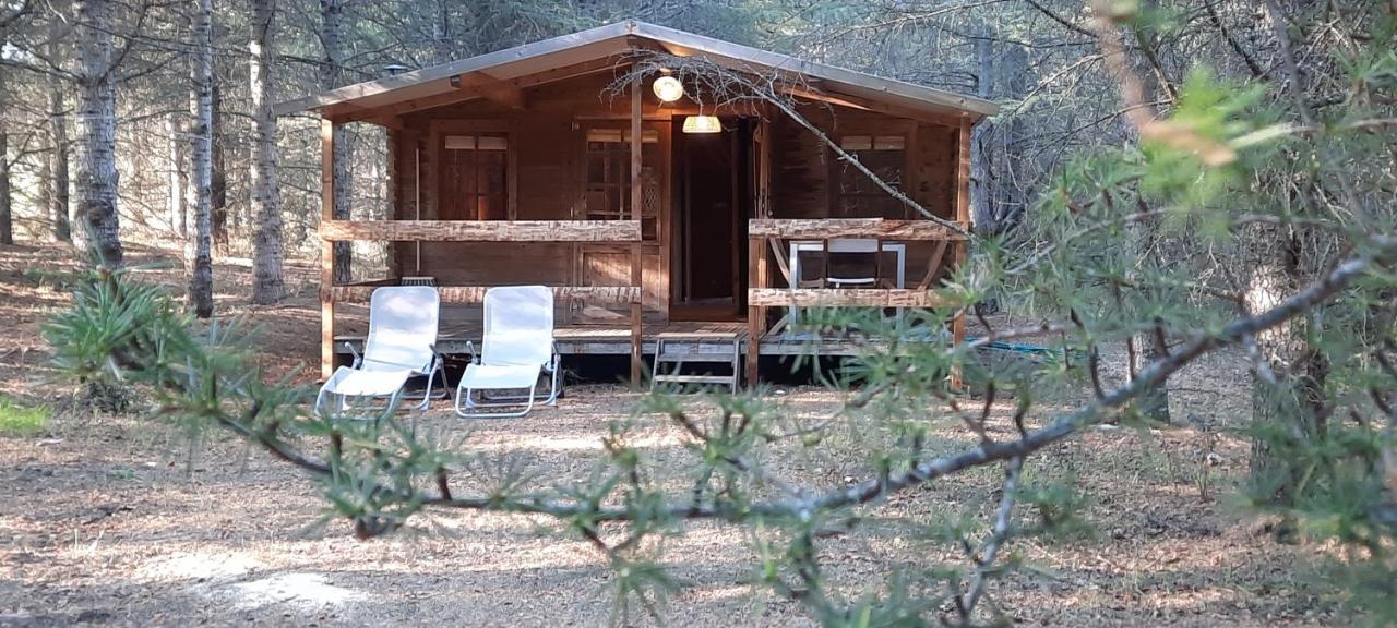 Domaine De La Vitarelle Glamping Villaniere