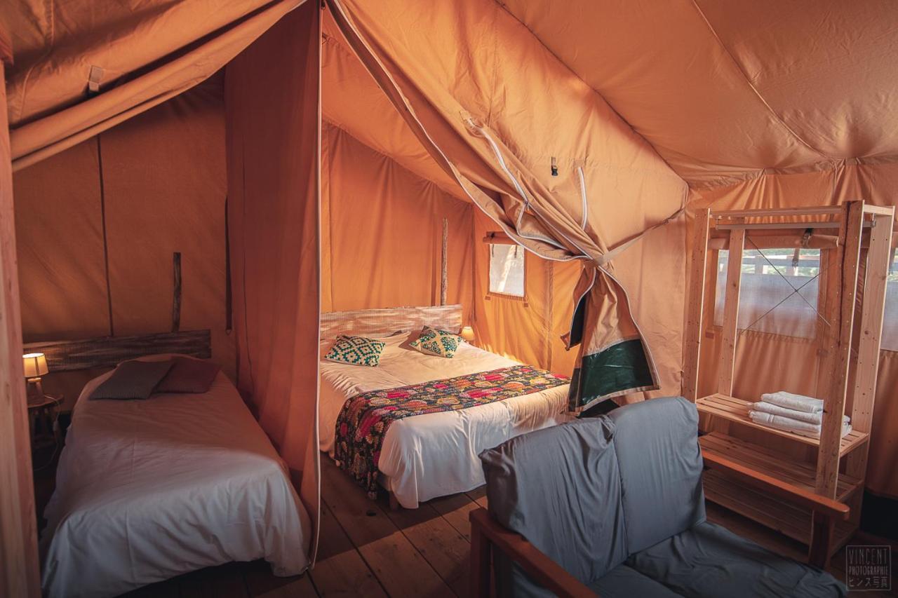 Domaine De La Vitarelle Glamping Villaniere