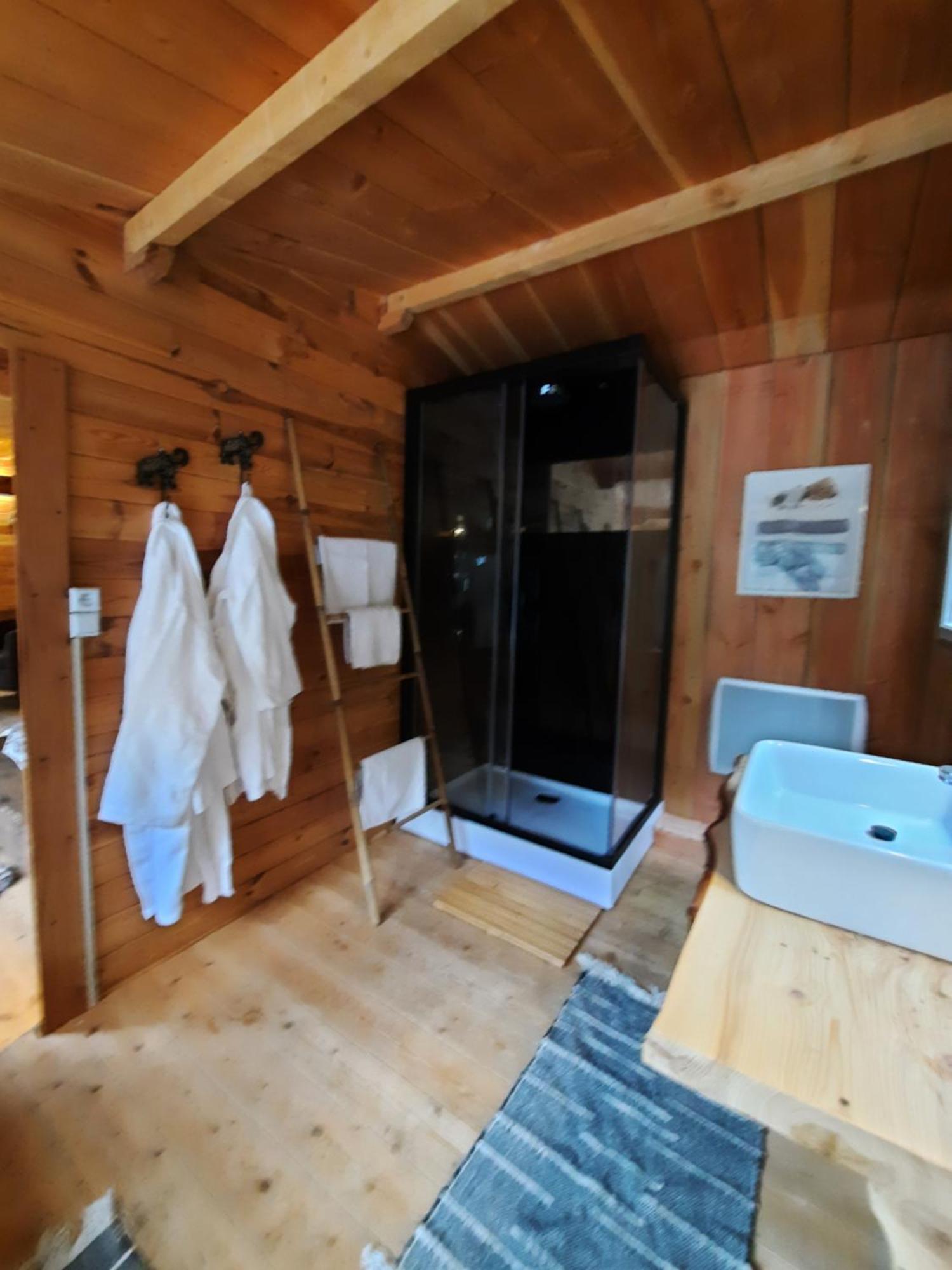 Domaine De La Vitarelle Glamping 3* Villaniere