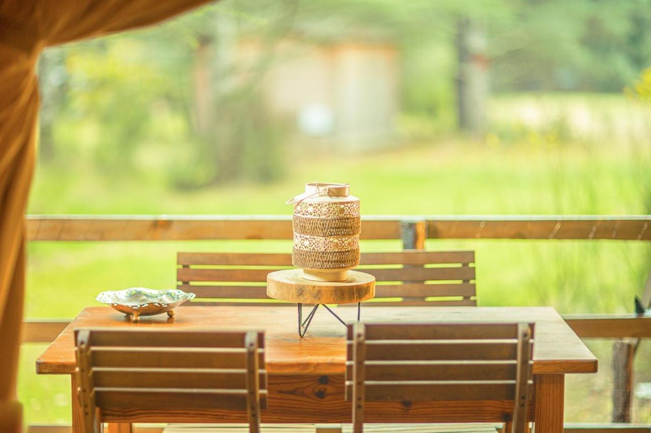 Domaine De La Vitarelle Glamping Villaniere